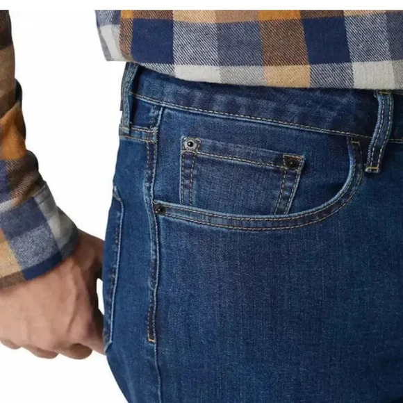 WeatherproofâVintage Men's StretchâRelaxedâFitâRegularâJeans - Picture 11 of 11